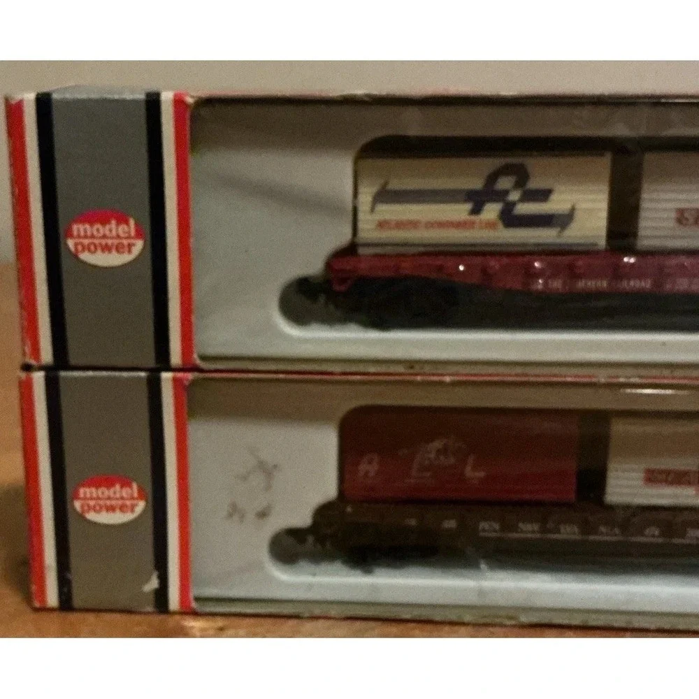 Model Power N Scale Lot Of 2‎ Flat Car With Containers, #1